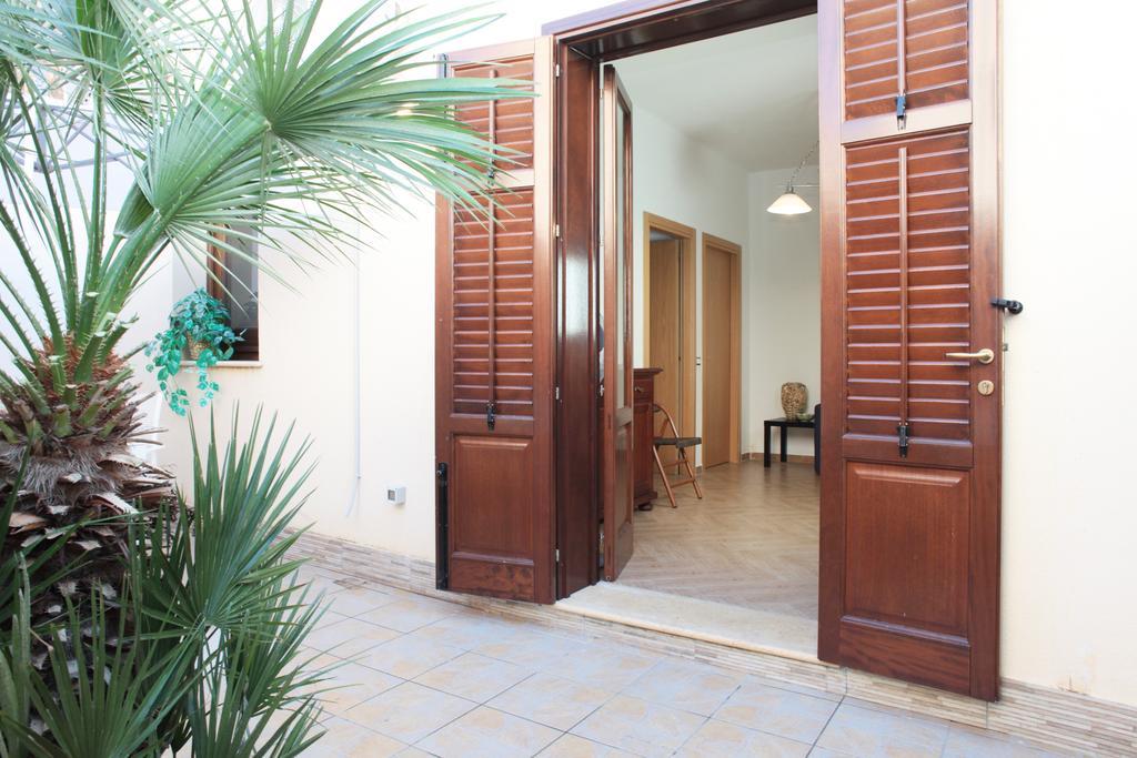 Appartamenti Leone San Vito Lo Capo Szoba fotó